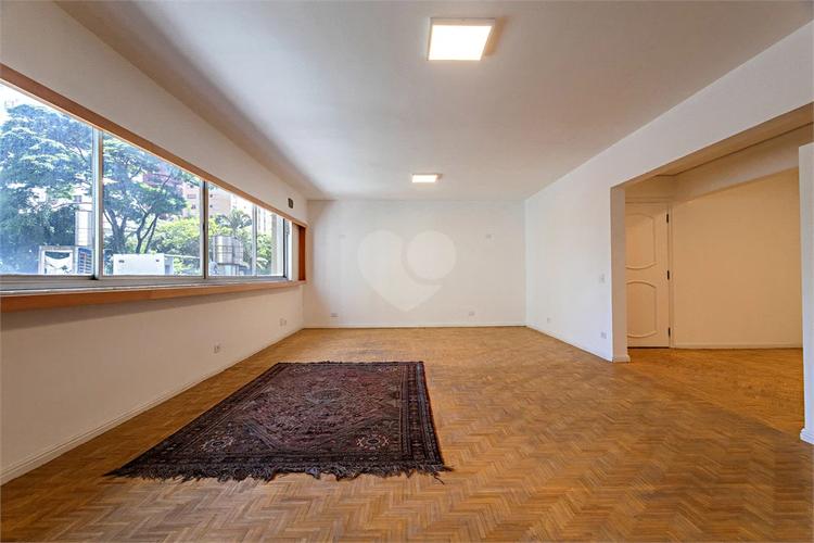 listing-img