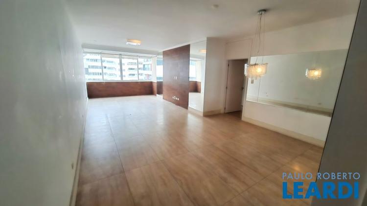 listing-img