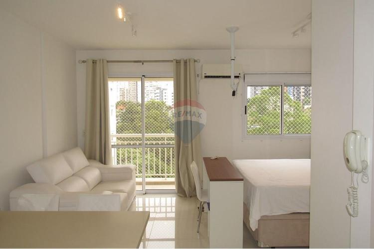 listing-img