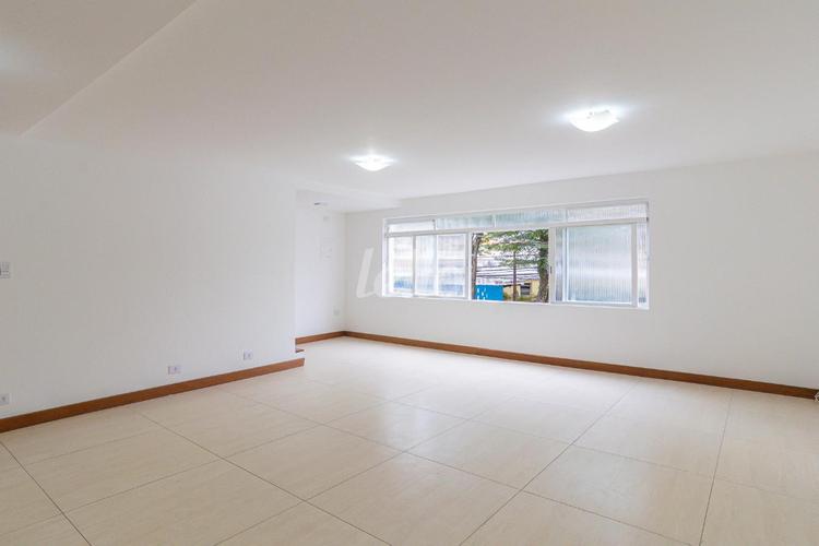 listing-img
