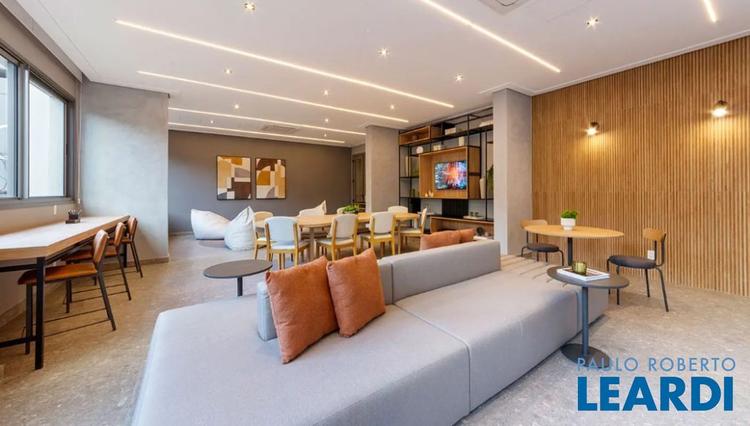 listing-img