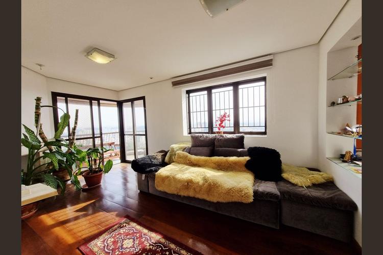listing-img