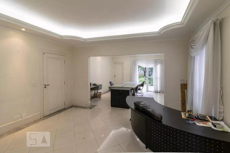 listing-img
