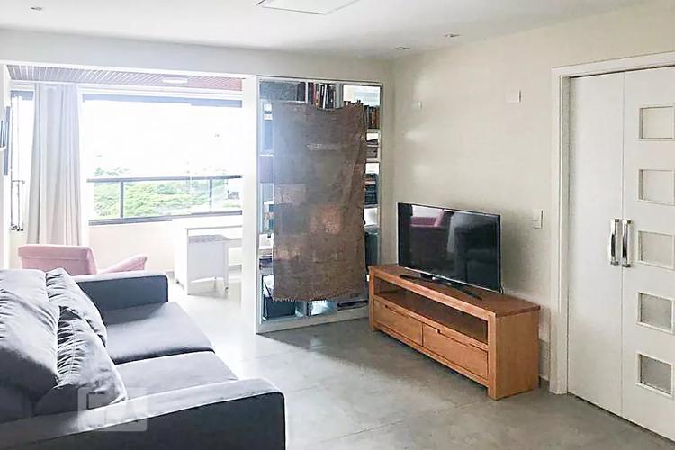 listing-img