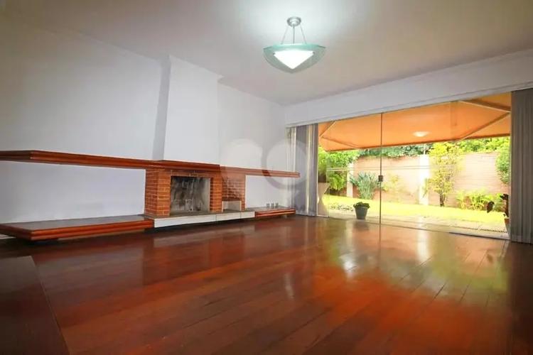 listing-img