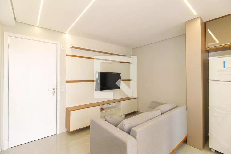 listing-img