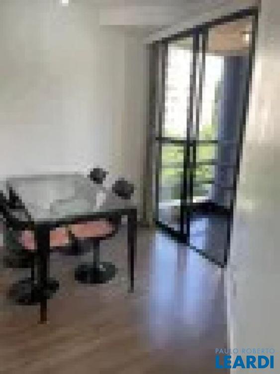 listing-img
