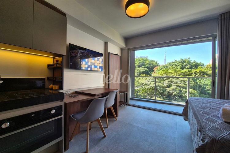 listing-img