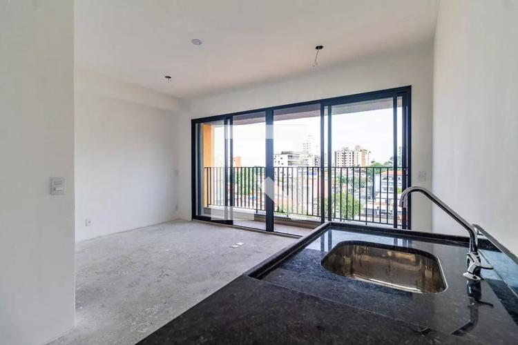 listing-img