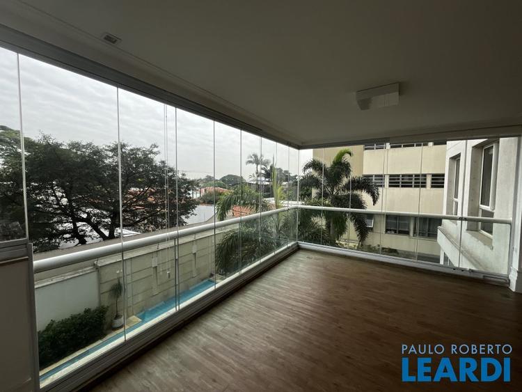 listing-img