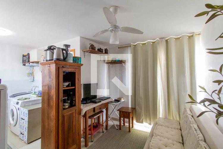 listing-img
