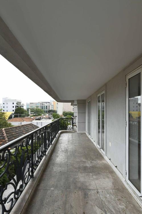 listing-img