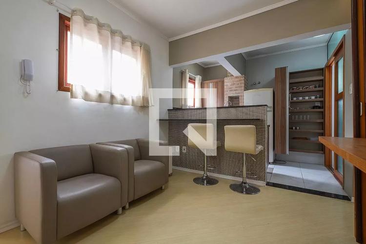 listing-img