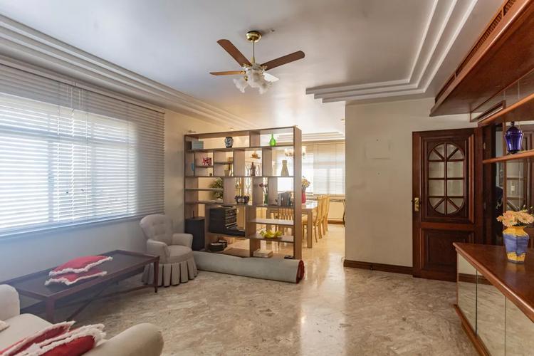 listing-img