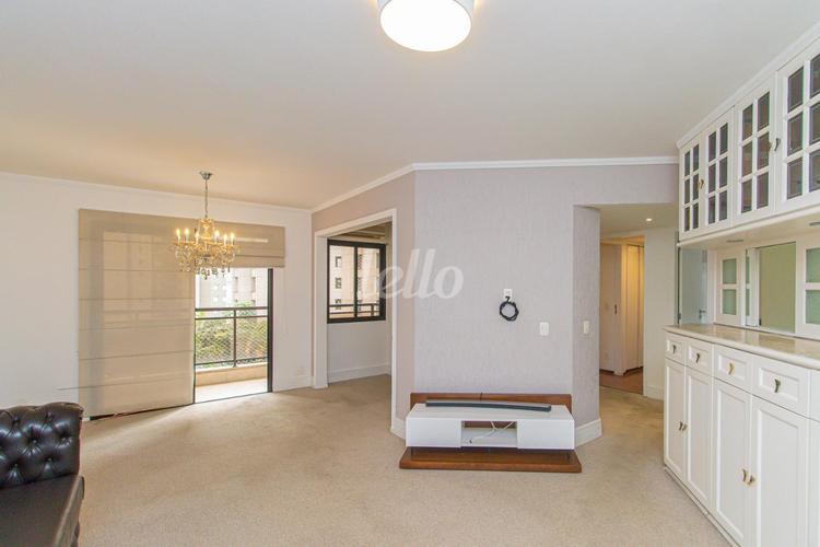 listing-img