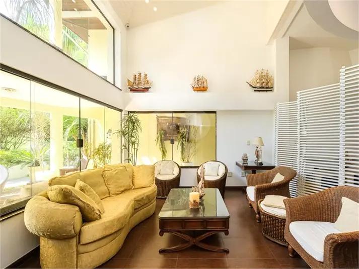 listing-img