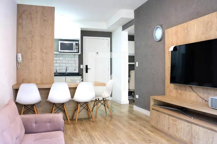 listing-img