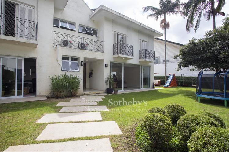 listing-img