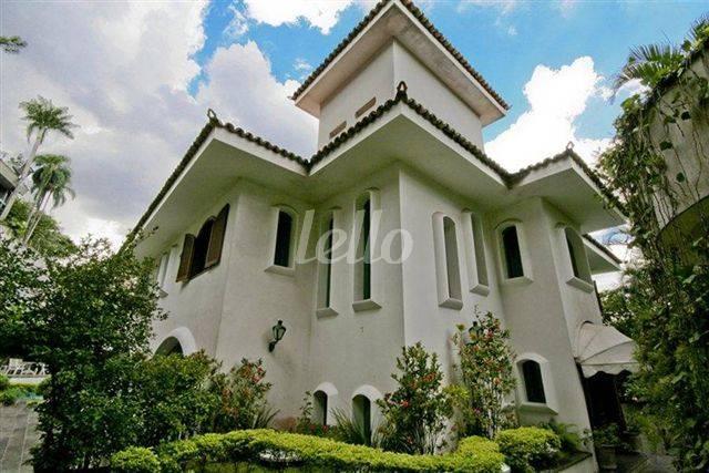 listing-img
