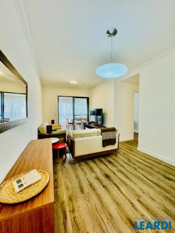 listing-img