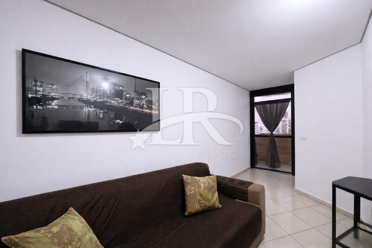 listing-img