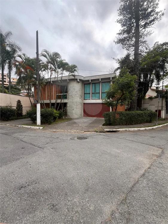 listing-img