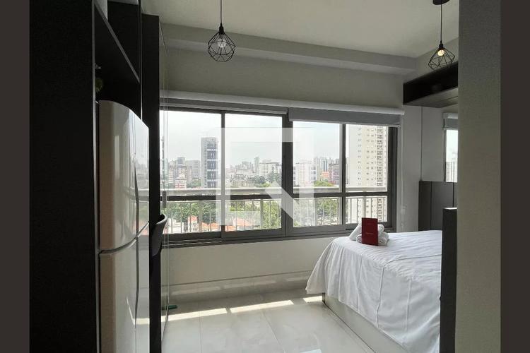listing-img