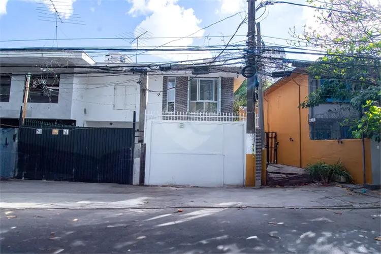 listing-img